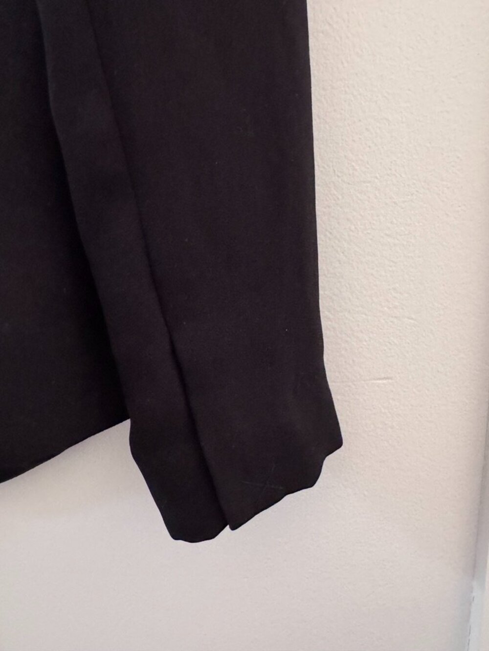 Mark & James Badgley Mischka Black Blazer Embellished Shoulder NWT, Small - Picture 7 of 11